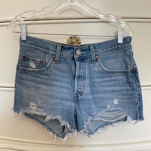 LEVIS 501 DENIM SHORTS